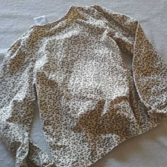 Cheetah long sleeve top - Picture 4 of 4